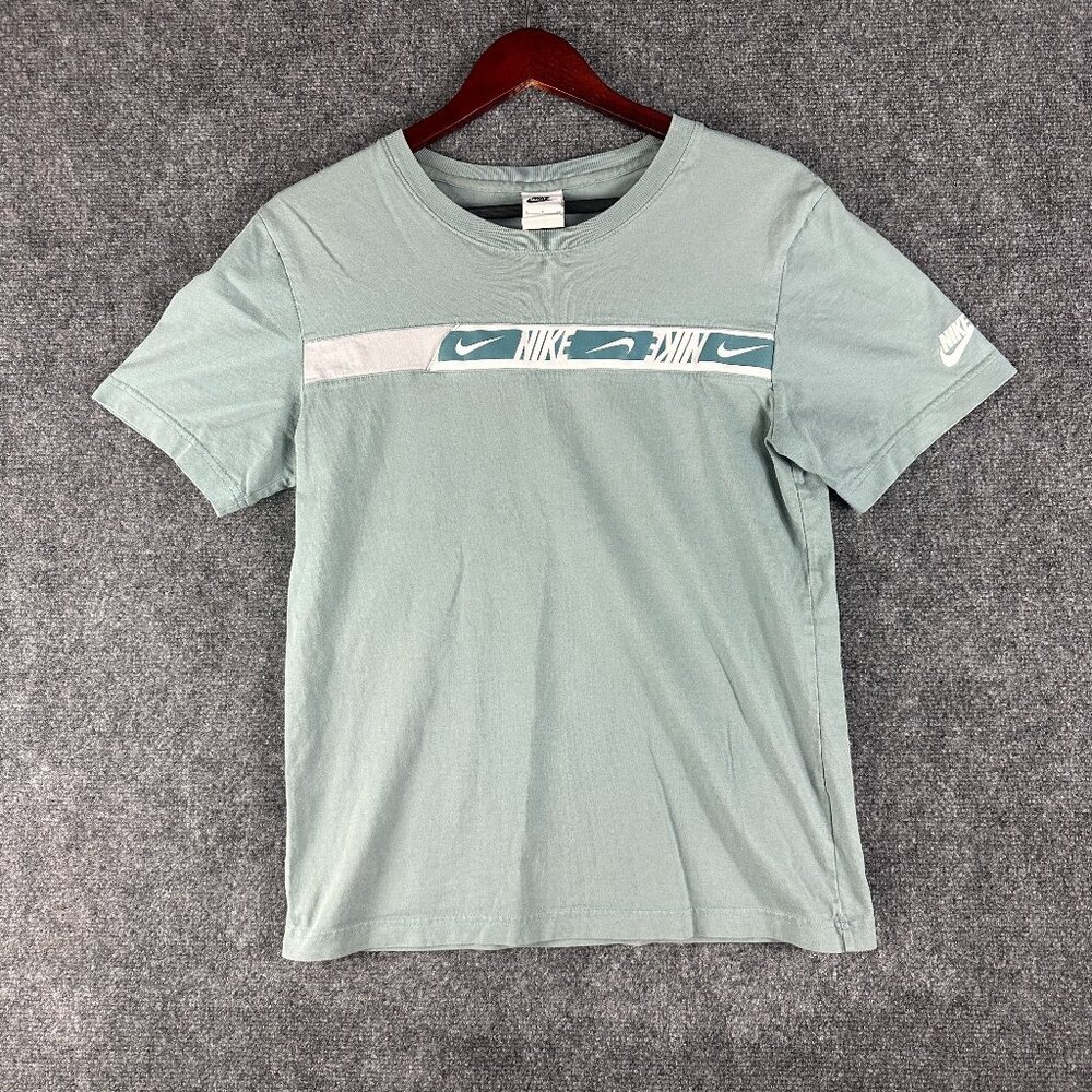 Nike Tee Shirt Mens Small Green Cotton Short Sleeve Crew Neck Pullover Logo